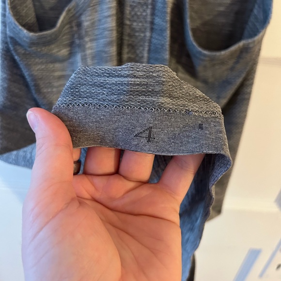 Lululemon grey and back tank top - Picture 6 of 6